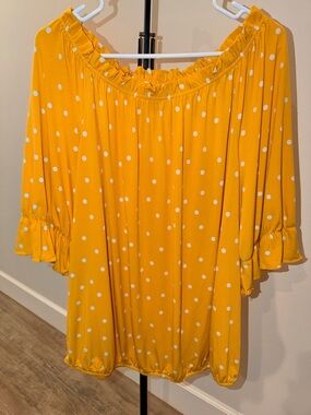 Mustard Polka Dot Off-the-Shoulder Blouse | Size 18/20W